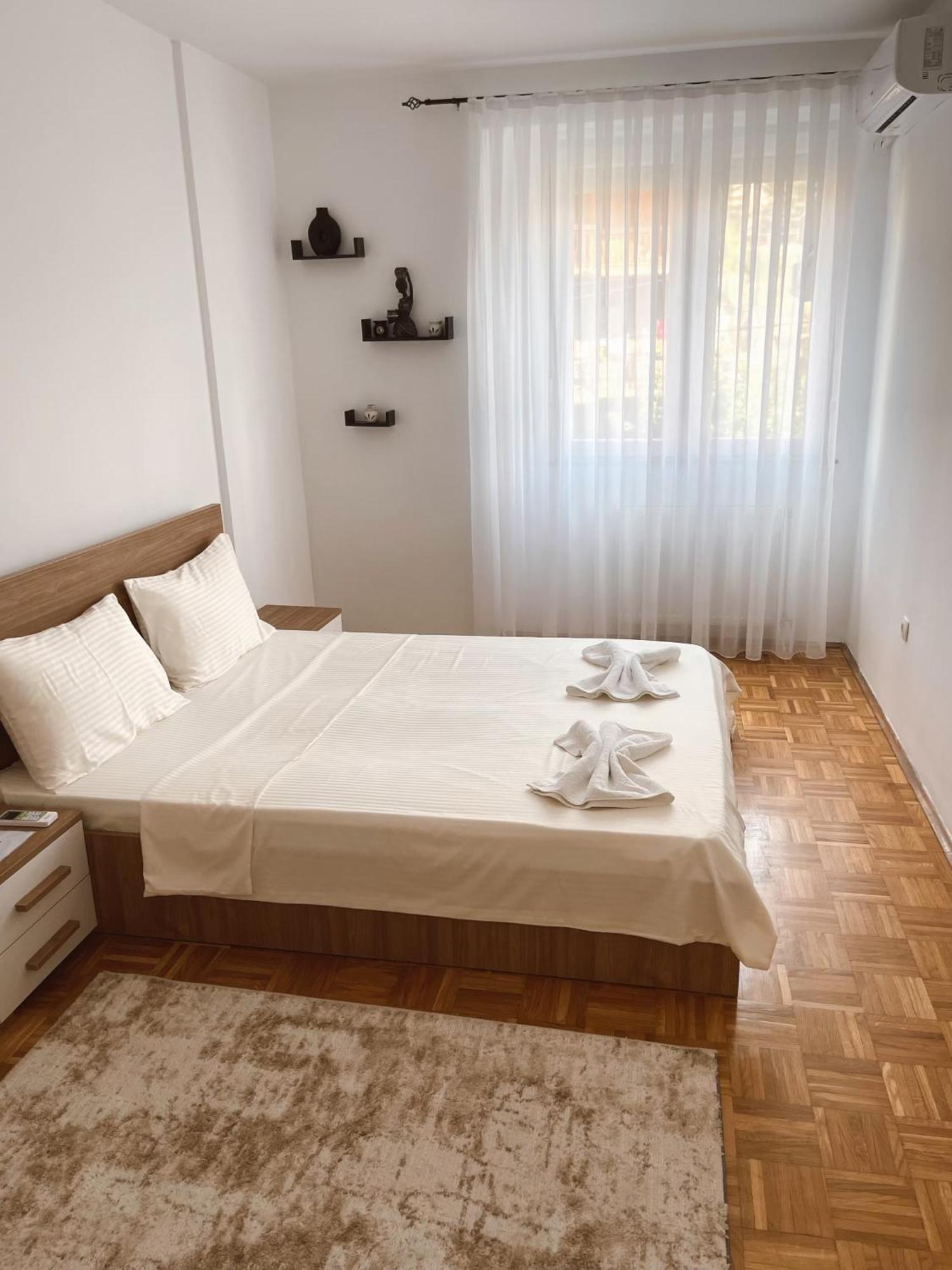 Apartment Troi Приштина Екстер'єр фото